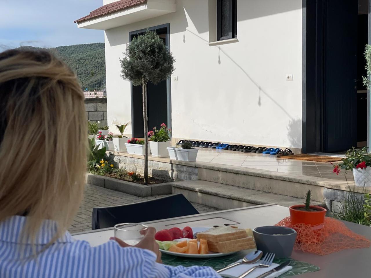 Baza Hostel - Swimming Pool Μπεράτ Εξωτερικό φωτογραφία
